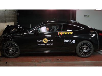 Mercedes Benz CLE Coup Full Width Rigid Barrier test 2025