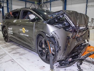 Lucid Gravity Full Width Rigid Barrier test 2025 after crash