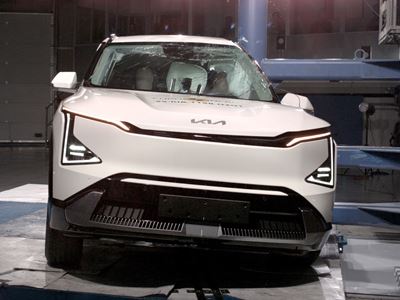 Kia EV5 Side Pole test 2025