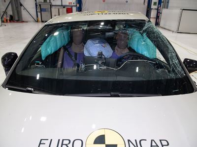 CUPRA Leon Far Side impact test 2025 after crash