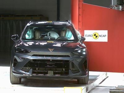 CUPRA Formentor Side Pole test 2025