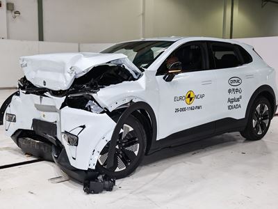 Deepal S05 Full Width Rigid Barrier test 2025 after crash