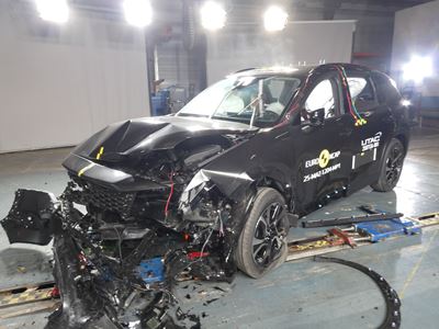 MAZDA CX 5 Mobile Progressive Deformable Barrier test 2025 after crash
