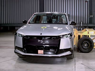 DS N 8 Side Mobile Barrier test 2025