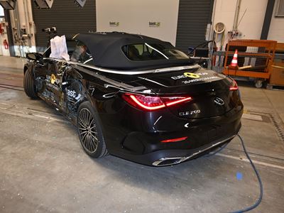 Mercedes Benz CLE Cabrio MDB test 2025 after crash