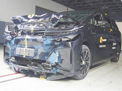 XPENG X9 FW test 2026 after crash
