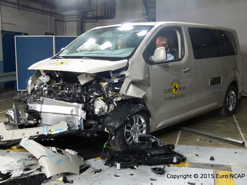 Peugeot Traveller - Frontal Offset Impact test 2015 - after crash