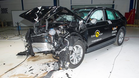 Audi Q5 - Frontal Offset Impact test 2017 - after crash