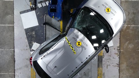 Citroën C3 - Pole crash test 2017 - after crash