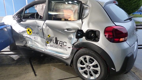 Citroën C3  - Side crash test 2017 - after crash