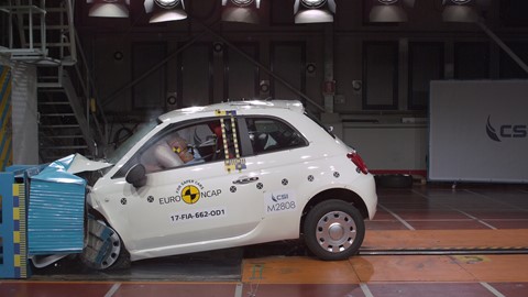 Fiat 500 - Frontal Offset Impact test 2017