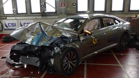 VW Arteon- Frontal Offset Impact test 2017 - after crash