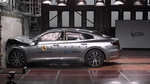 VW Arteon- Frontal Full Width test 2017