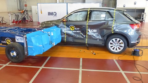 VW T Roc - Side crash test 2017 - after crash
