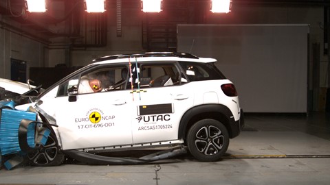 Citroën C3 Aircross - Frontal Offset Impact test 2017