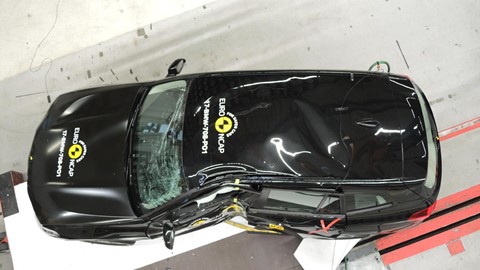BMW X3 - Pole crash test 2017 - after crash