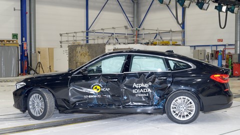 BMW 6 Series GT - Side crash test 2017 - after crash