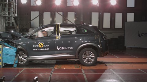 Hyundai NEXO - Frontal Offset Impact test 2018