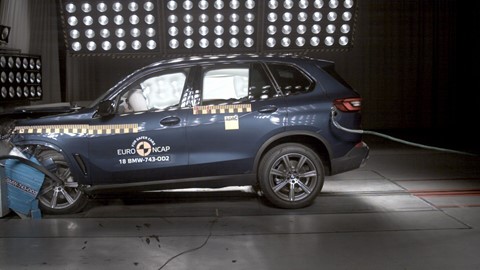 BMW X5 - Frontal Offset Impact test 2018