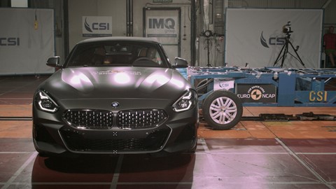 BMW Z4 - Side crash test 2019