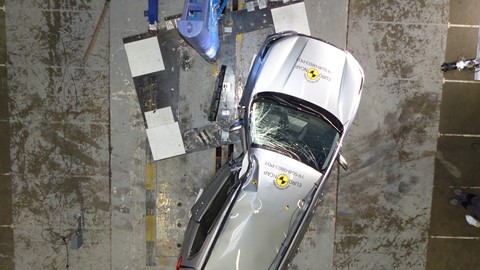 Subaru Forester - Pole crash test 2019 - after crash