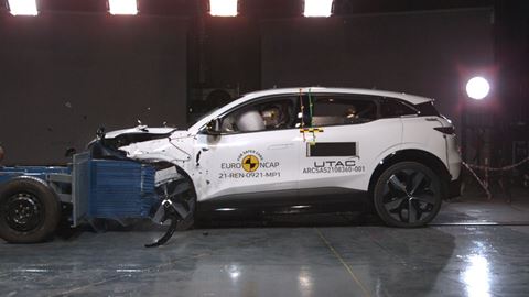 Renault Megane E-Tech - Mobile Progressive Deformable Barrier test 2022