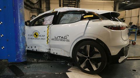Renault Megane E-Tech - Side Pole test 2022 - after crash