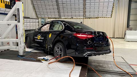 Mercedes-Benz C-Class - Side Pole test 2022 - after crash