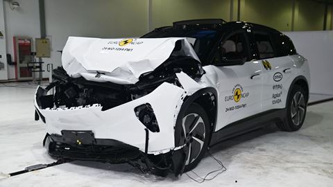 NIO EL6 Full Width Rigid Barrier test 2024 after crash