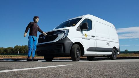 Renault Master Commercial Van Safety Tests 2025