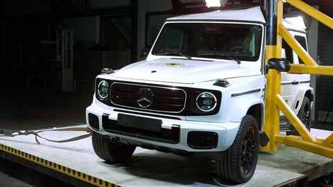 Mercedes Benz G Class EQ Pole crash test 2019