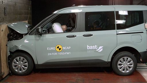 Ford Tourneo Courier Full Width Rigid Barrier test 2024