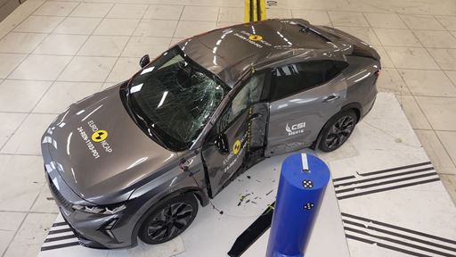 Renault Rafale PHEV Side Pole test 2022 after crash