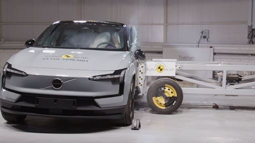 Volvo EX30 Side Mobile Barrier test 2024