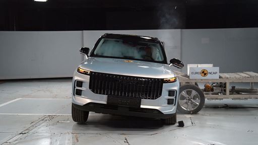 JAECOO 7 PHEV Side Mobile Barrier test 2025