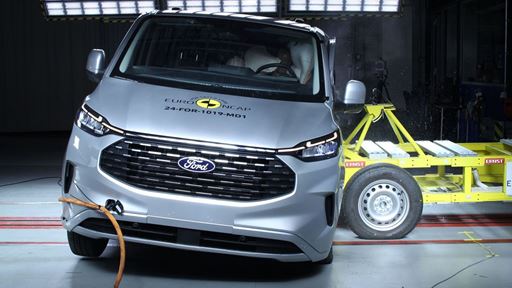 Ford Tourneo Custom Side Mobile Barrier test 2024
