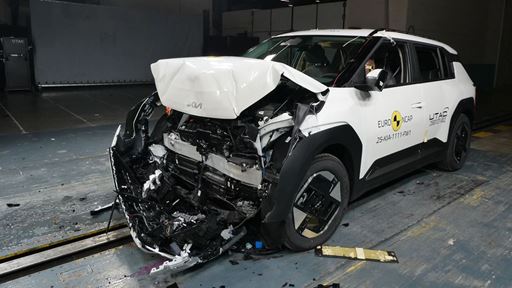 Kia EV3 Full Width Rigid Barrier test 2025 after crash