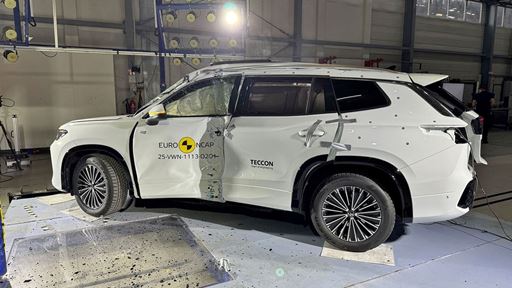 VW Tayron Side Pole test 2025 after crash