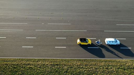 Renault 5 Assisted Driving Tests 2025