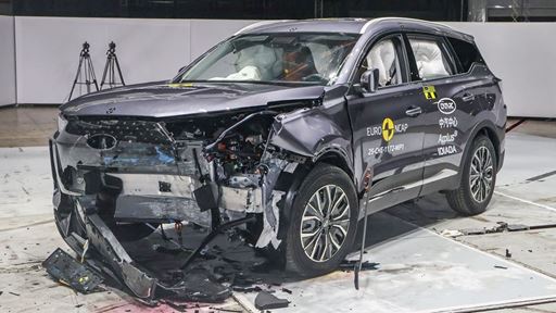 CHERY TIGGO 7 Mobile Progressive Deformable Barrier test 2025 after crash