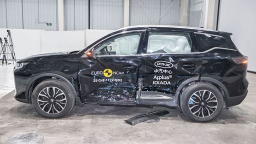 CHERY TIGGO 7 Side Mobile Barrier test 2025 after crash