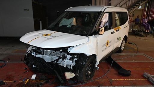 Ford Tourneo Courier Mobile Progressive Deformable Barrier test 2025 after crash