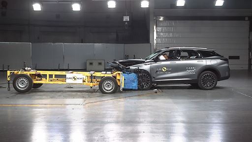 OMODA 9 Mobile Progressive Deformable Barrier test 2025