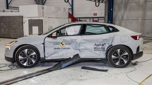 Polestar 4 Side Mobile Barrier test 2025 after crash