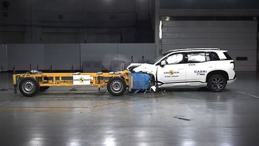 AION V Mobile Progressive Deformable Barrier test 2025