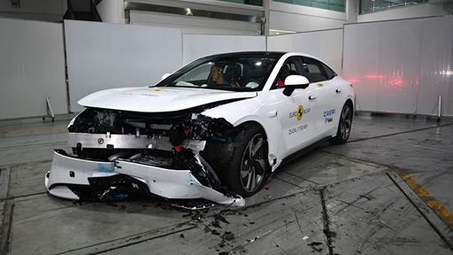 EXLANTIX ES Mobile Progressive Deformable Barrier test 2025 after crash