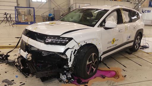 Hyundai IONIQ 9 Mobile Progressive Deformable Barrier test 2025 after crash