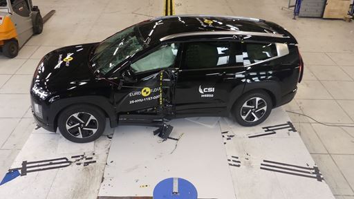 Hyundai IONIQ 9 Side Pole test 2025 after crash