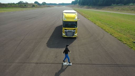 DAF XF 4x2 Tractor Unit 2024 Commercial Truck Safety Tests