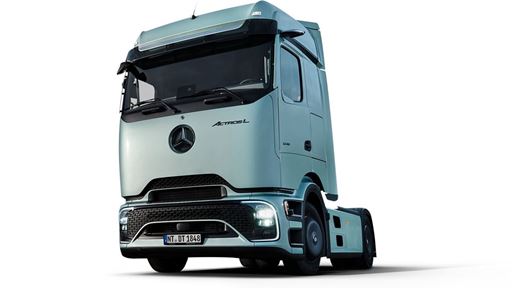 Mercedes Benz Actros L with ProCabin 4x2 Tractor Unit